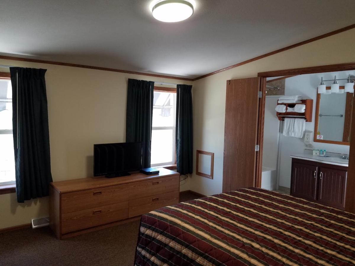 Black Hawk Motel & Suites Wisconsin Dells Eksteriør bilde